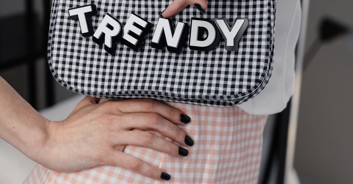 How to Create Your Own Large Print Word Searches